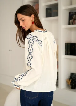 Motus Boutique Chemises & Blouses^Blouse Romane EcruMarine-BlouseRomane